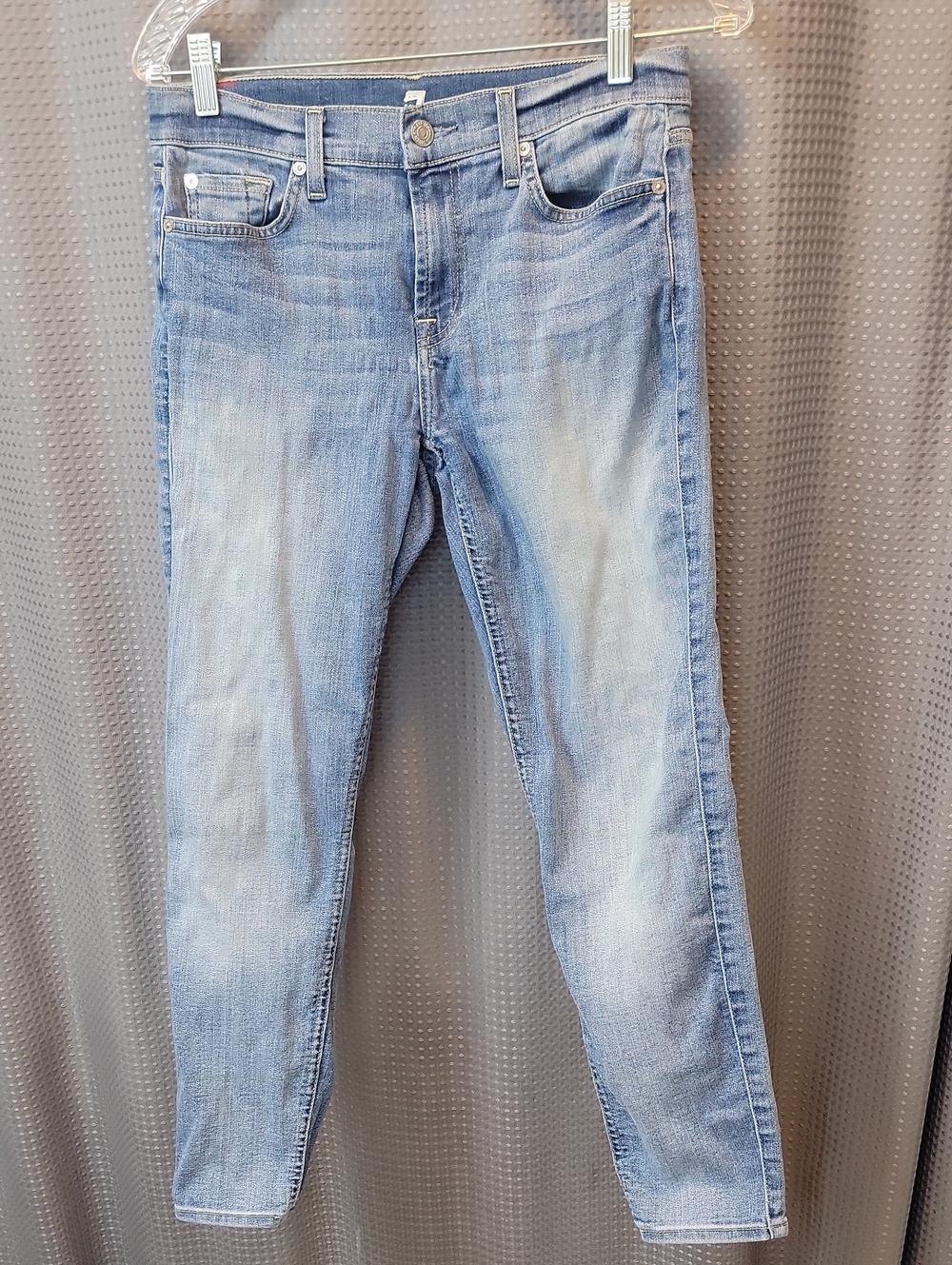 7 For All Mankind The Cropped Skinny Jean Size 29